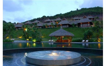 Mer Perle Hòn Tằm Resort ( 5 sao )